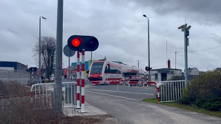 Przejazd kolejowy Rakoniewice ul Nowotomyska  Polish Railroad Crossing [upl. by Anitsugua177]