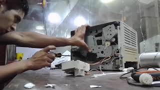 HP LaserJet 1320 PickUp Roller Replace Problems  تغيير عمود بكرت سحب برنتر ١٣٢٠ [upl. by Redmond769]