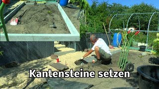 Kantensteine setzen für ein Kleintier Gehege ohne Beton oder als Randstein für Wege und Beete [upl. by Hsemin]