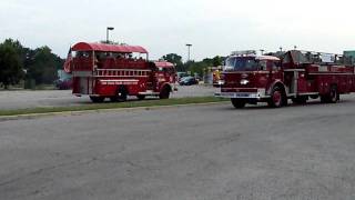 Chicagoland Emergency Vehicle Lights and Sirens Parade 852011 [upl. by Nyrahtak]