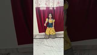 Abacha abacha song Hanishavlogs subscribe cheyandhi ela undhi comment pettandhi [upl. by Hayashi91]