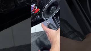 Instalación de Altavoz en tu Audi ¡Eleva tu Experiencia de Sonido 🔊🚗 [upl. by Anaili414]