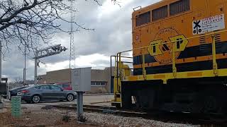 TZPR 1352 Switching in East Peoria IL 12923 [upl. by Nealy]