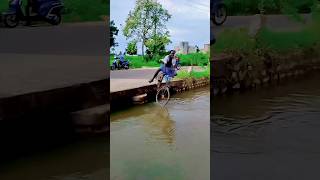 Funniest Bicycle Fails 😆 [upl. by Carpio394]