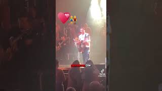 IMPRESIONANTE CHRISTIAN CANTA quotDISCULPA USTEDquot PENSANDO EN SU ESPOSA ANGELA 😍 [upl. by Vanni]