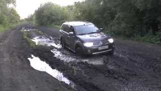 Mitsubishi Pajero Sport off Road [upl. by Wellesley383]