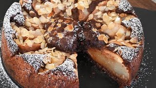 Gâteau aux Poires et au Chocolat très moelleux [upl. by Twitt]