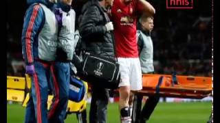 Zlatan Ibrahimovic Suffers Knee Injury [upl. by Crist]