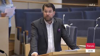 Är regeringen beredd att bromsa utdelningen av medborgarskap – Jimmie Åkesson [upl. by Joliet215]