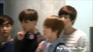 Fancam 121124 Xiumin amp Kai at Airport Arrival BKK  Mirotic Full version [upl. by Leda]