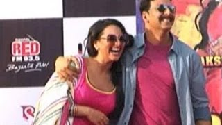 Akshay Kumar amp Sonakshi Sinha promote Rowdy Rathore [upl. by Eegnat]