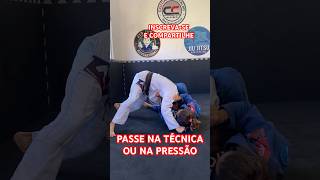 3 PASSAGENS DE GUARDA DO JIU JITSU jiujitsuparatodos jiujitsufeminino jiujitsubrasileiro [upl. by Lanni704]