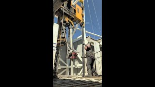 Derrickman on Rig rig derrickman drilling oil tripping [upl. by Aenitsirhc]