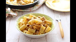 Pasta con zucca e salsiccia gustosa e facile da preparare [upl. by Evelunn]