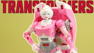 The Best Arcee Figure To Come Out  transformers Thrilling 30Takara Legends Arcee [upl. by Ohara]