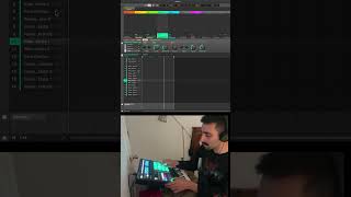 Techno groove in 30 seconds maschine nativeinstrumentsmaschine akai [upl. by Florencia]