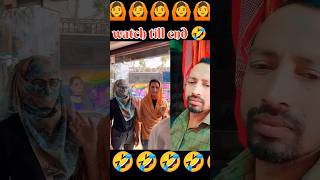 सर दर्द की गोली देना trending comedy shots funny shots reactionvideo comedy exploremore [upl. by Leirol]