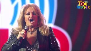 Discoteka 80  Bonnie Tyler  Live Moscow 25 11 2017 [upl. by Zerk457]