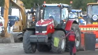 Massey Ferguson 8670 pulling Richmond 2014 [upl. by Radford]