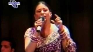 Mahi Aaway Ga Mein Phoolan Naal Naseebo Lal Live Songflv [upl. by Anitram]