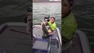 Fisherman catches a South African record Largemouth Bass [upl. by Tnahs]