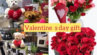 Valentine’s day gift and flowers  Valentines gift ideas [upl. by Adley601]