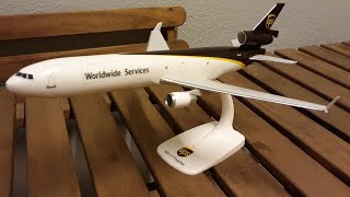 MD11 Ups review  1200 scale model [upl. by Candida172]