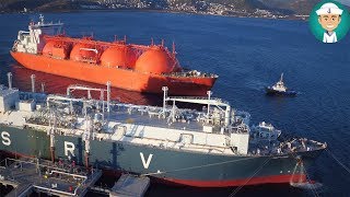 LNG STS Operation Time Lapse [upl. by Asilegna]