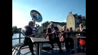 quotGive Me A June Nightquot played by Traditional Jazz Band quotAcoustic Jassquot in Bath Somerset [upl. by Adok]