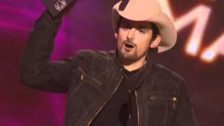 Brad Paisley Wins Favorite Country Male Artist  AMA 2008 [upl. by Twum944]