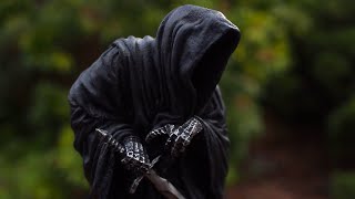 Ringwraith  Lord of the Rings  Weta Workshop Minature Statue [upl. by Akcirehs404]