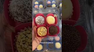 Dicas para Montar Caixinhas de Brigadeiro Gourmetbrigadeirogourmet rendaextra confeitaria [upl. by Nive]