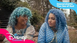 Musikvideo fra Descendants The Rise of Red Disney Channel Danmark [upl. by Efioa5]