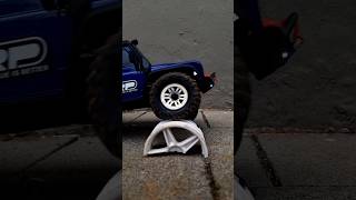 Leichte Verschränkung mit dem Defender Shorts rc crawler traxxas trx4m Offroad [upl. by Muffin]