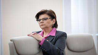 Sejm podejmuje decyzję w sprawie wotum nieufności dla Izabeli Leszczyny [upl. by Dranoel]