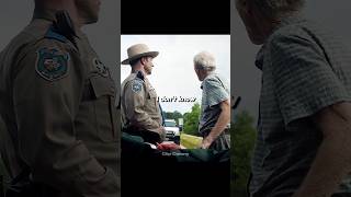 Smart old man tricked the cops 👮👴 movie series themule [upl. by Drud]