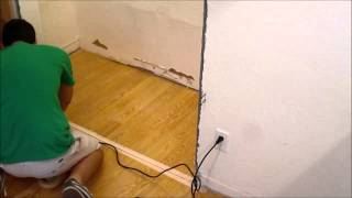 DIY Removing a section of laminate flooring with a multi tool [upl. by Lotti]