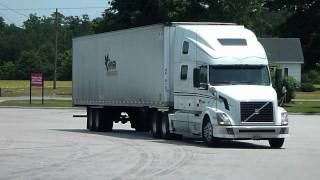 Volvo trucks North America  Only the best  Caminhoes da Volvo top [upl. by Sualk]