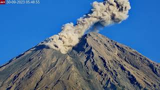 Pyroclastic Flow spotted at Semeru Volcano Sep 30 2023 [upl. by Rob]