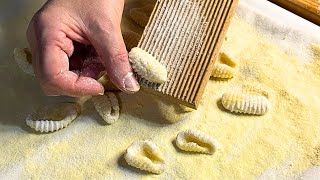 Gnocchi di Patate fatti in Casa  Ricetta Infallibile Facile e Gustosa [upl. by Kopaz860]