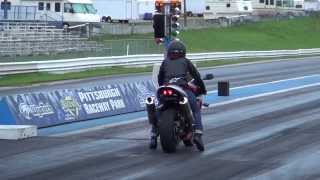 Honda RC51 at the drag strip [upl. by Haig954]