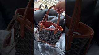 What’s in my Goyard Mini Anjou bag 💼🤎🫶🏻 youtubeshorts goyard whatsinmybag fashion [upl. by Ardine]