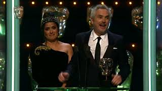 Alfonso Cuarón gana a mejor Director por Roma en los premios BAFTA Film Awards 2019 [upl. by Anabella821]