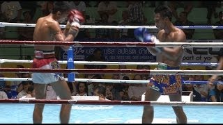 Muay Thai  Petchmorrakot vs Kongsak  New Lumpini Stadium 8th July 2014 [upl. by Henrik]