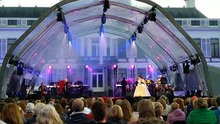 Elisabeth in concert  Als ik dansen wil  Pia Douwes en Stanley Burleson [upl. by Eadnus]