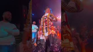 Emis Killa  Fuoco e benzina  live  Amis VI [upl. by Huston217]