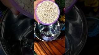 Healthy oats roti shorts recipe [upl. by Fineman]