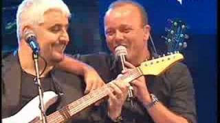 O scarrafone Pino Daniele Gigi DAlessio  Fischi per DAlessio live Napoli 2008 [upl. by Oirramed]