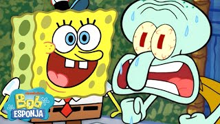 Bob Esponja  30 minutos de Calamardo GRITÁNDOLE a Bob Esponja 📣  Español [upl. by Yorick]