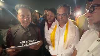 Sonam Wangchuk Breaks Fast Gives Memorandum to Joint Secretary at Raj Ghat Delhi [upl. by Sorilda]